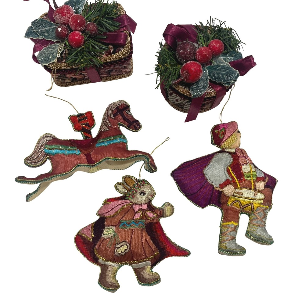5 Victorian Style Embroidered Fabric Ornaments Drummer Rabbit Rocking Horse‎